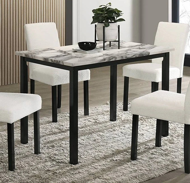 Set de Comedor con Sillas de Tela Blanca y Mesa con Acabado Tipo Mármol