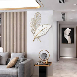 Reloj de Pared Pluma Dorada