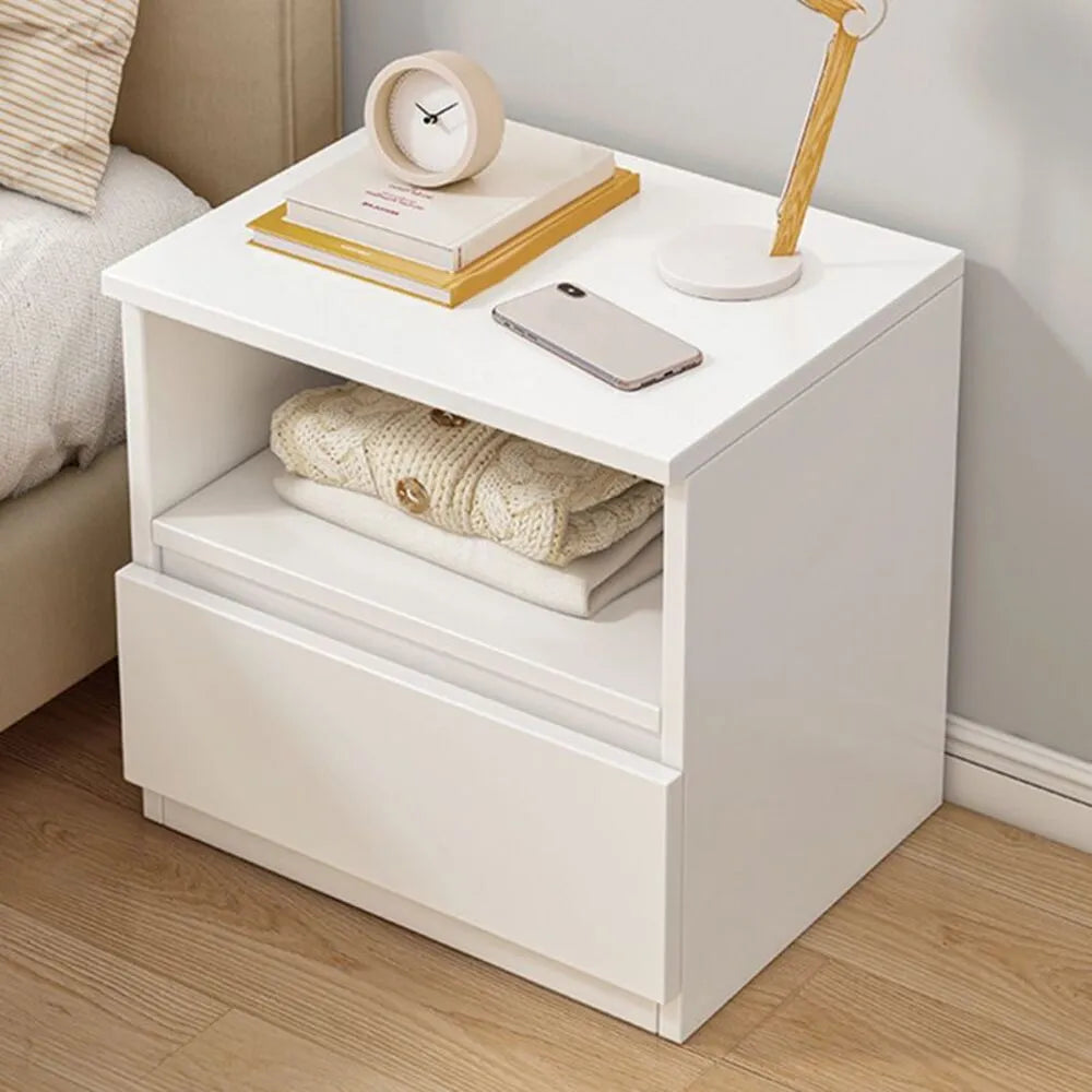 Mesa de Noche de Madera Artesanal