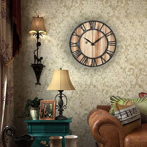 Reloj de Pared de Madera con Números Romanos